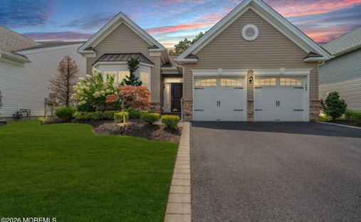 Casa en Tinton Falls, Nueva Jersey, Estados Unidos 1