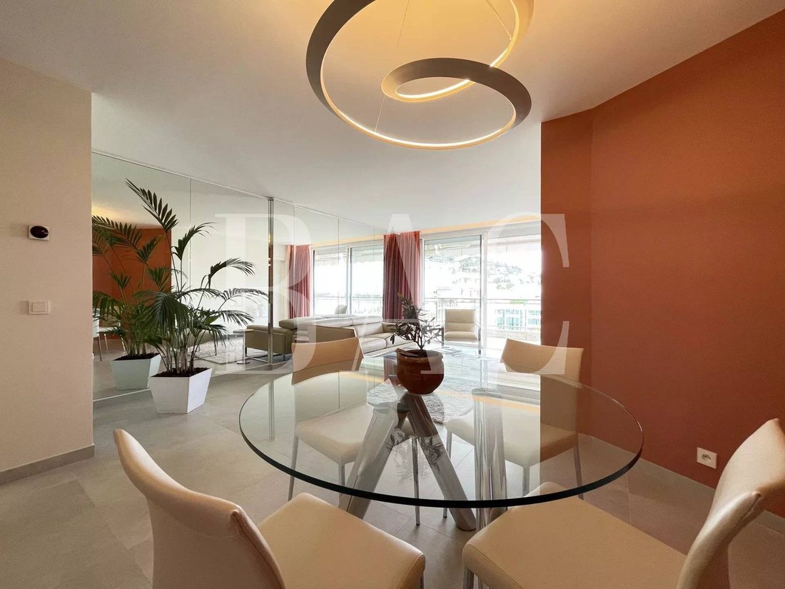 Apartment in Cannes, Provence-Alpes-Côte d'Azur, France 4 - 15622481