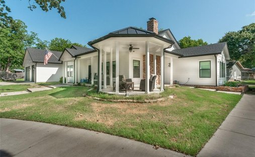House in Gun Barrel City, Texas, United States 1
