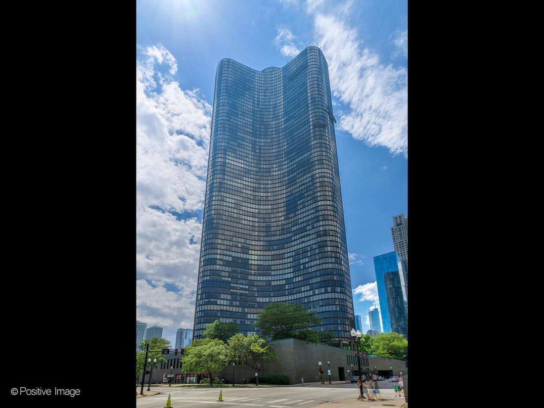 Condo in Chicago, Illinois, United States 1 - 18690607