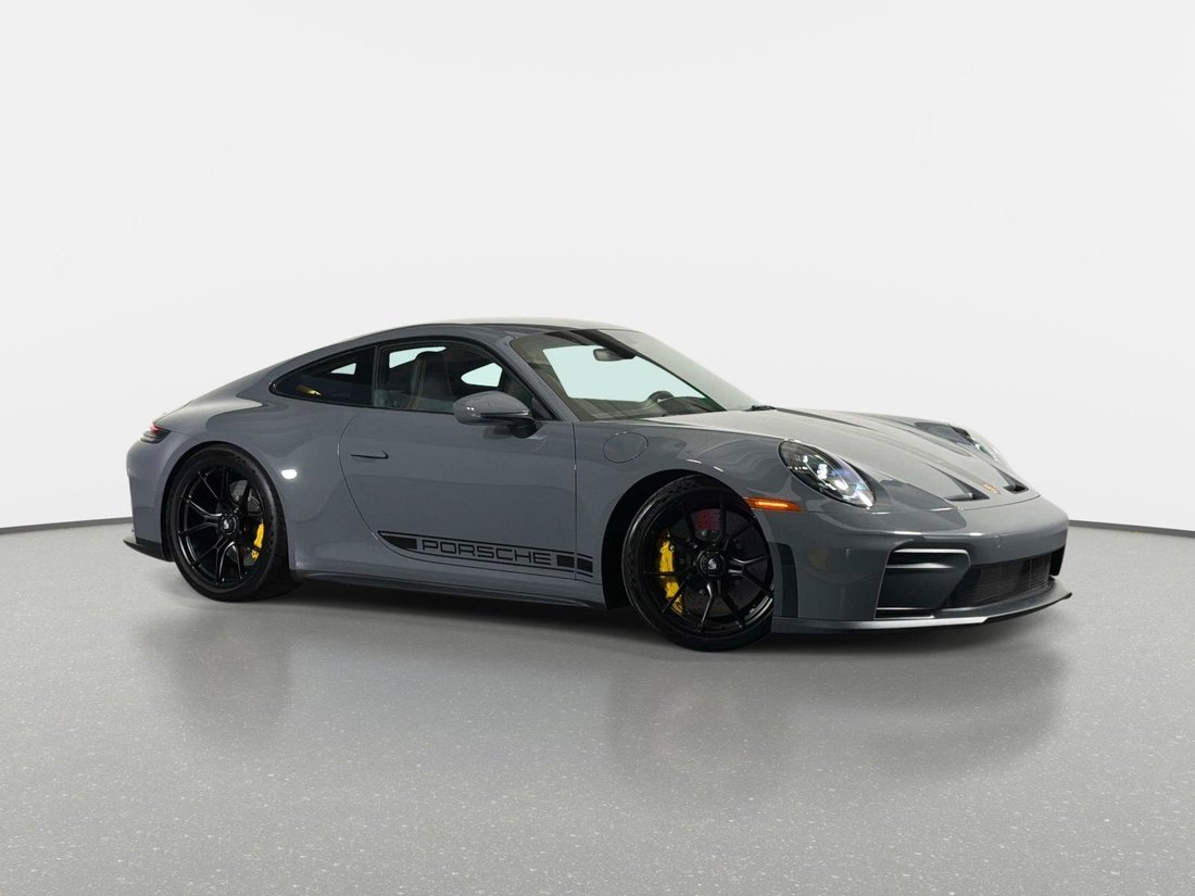 Coupe in Pompano Beach, FL, United States 1 - 18688244