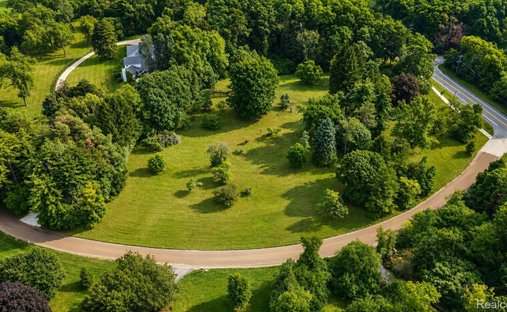 Land in Farmington Hills, Michigan, United States 1