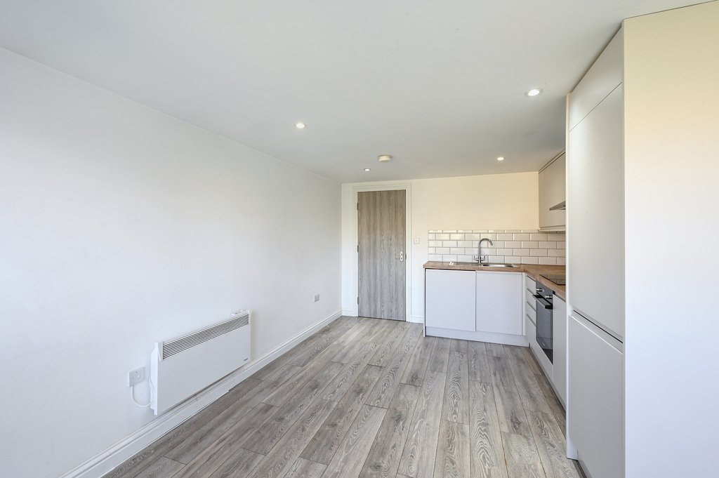 Apartment in East Croydon, London Borough of Croydon, England 3 - 18691330