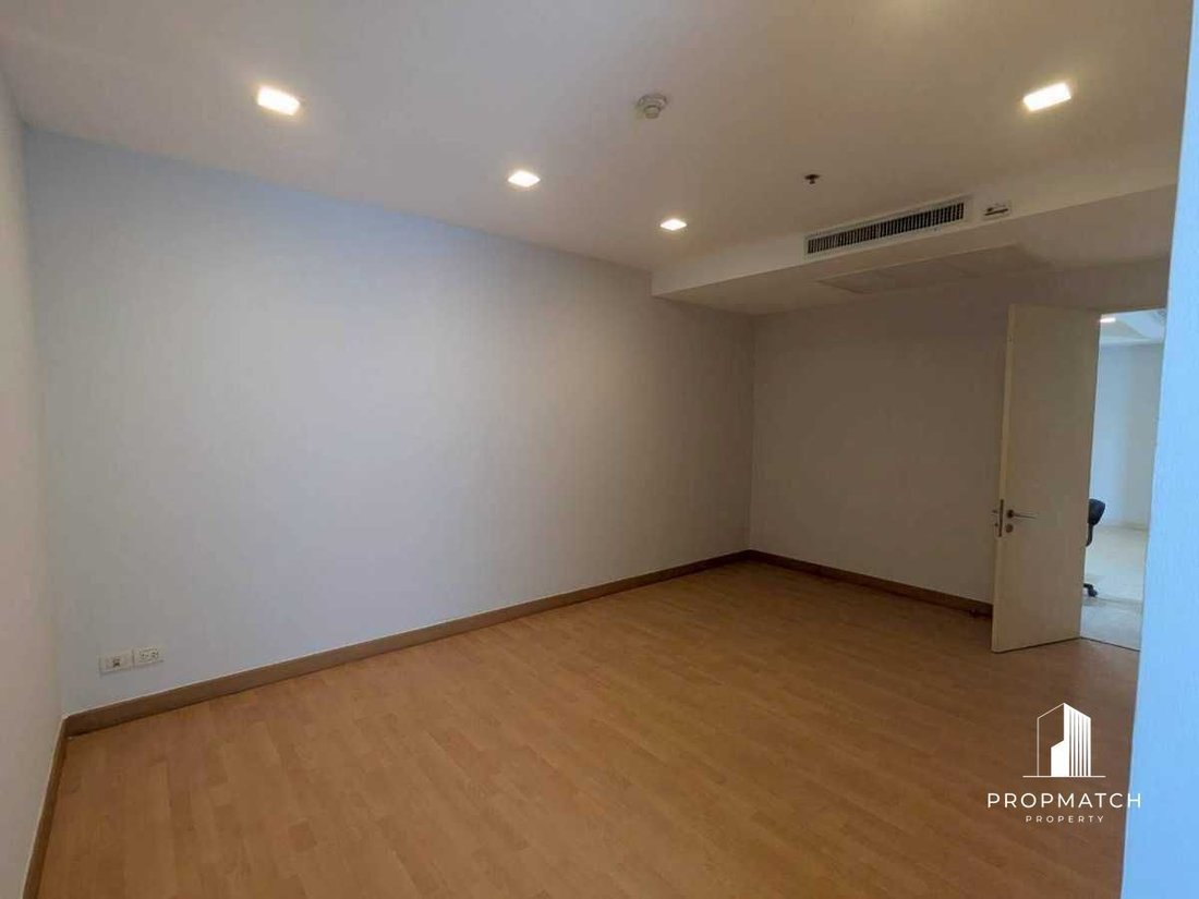 Condo in Bangkok, Bangkok, Thailand 1 - 18686752