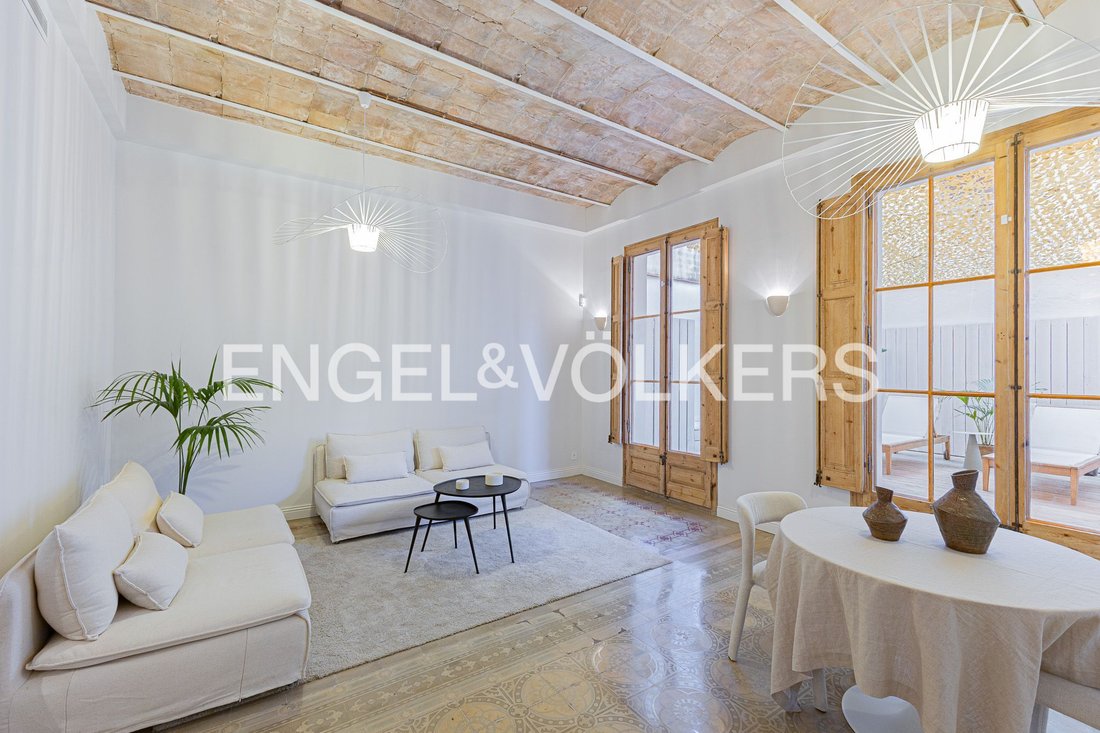 Apartment in Eixample, Barcelona, Spain 1 - 17023420