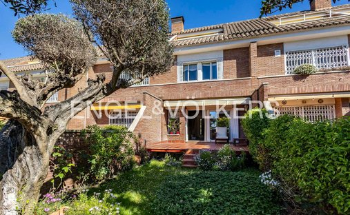 Casa a Sant Feliu de Llobregat, Catalogna, Spagna 1
