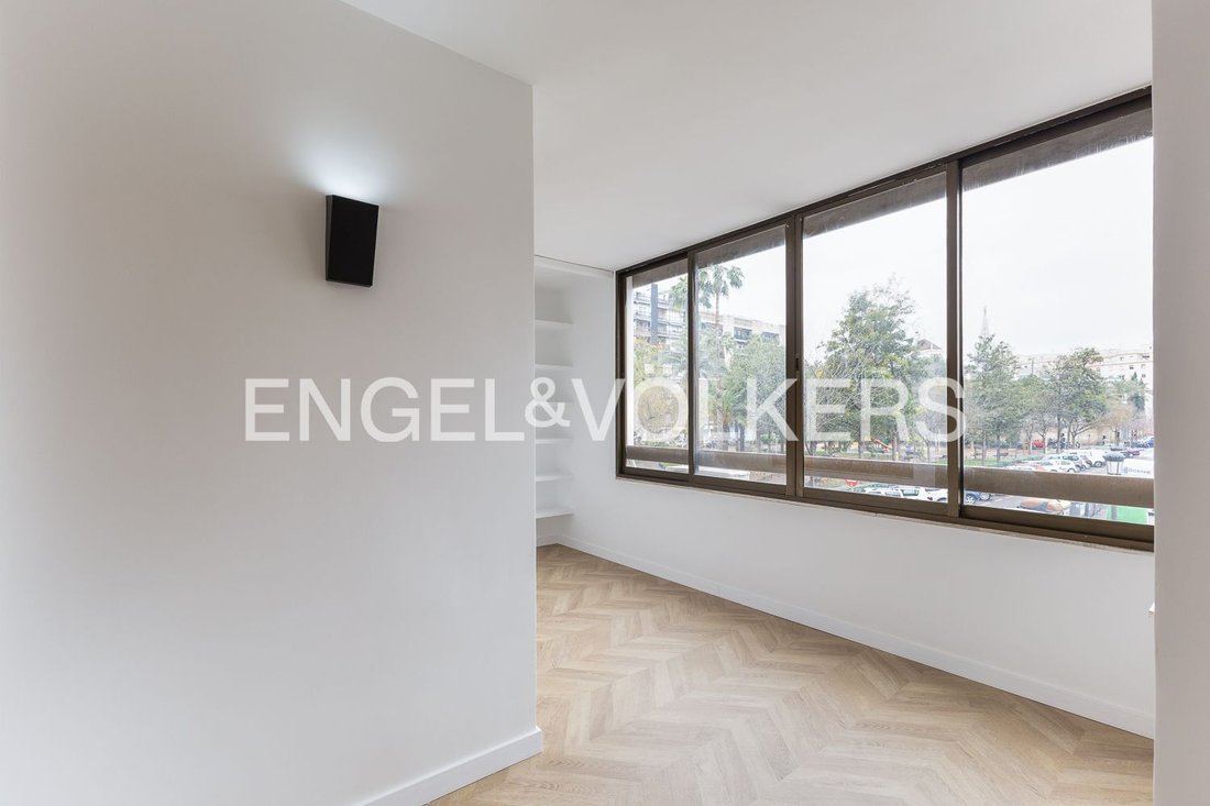 Apartment in Extramurs, Valencia, Spain 3 - 17402224