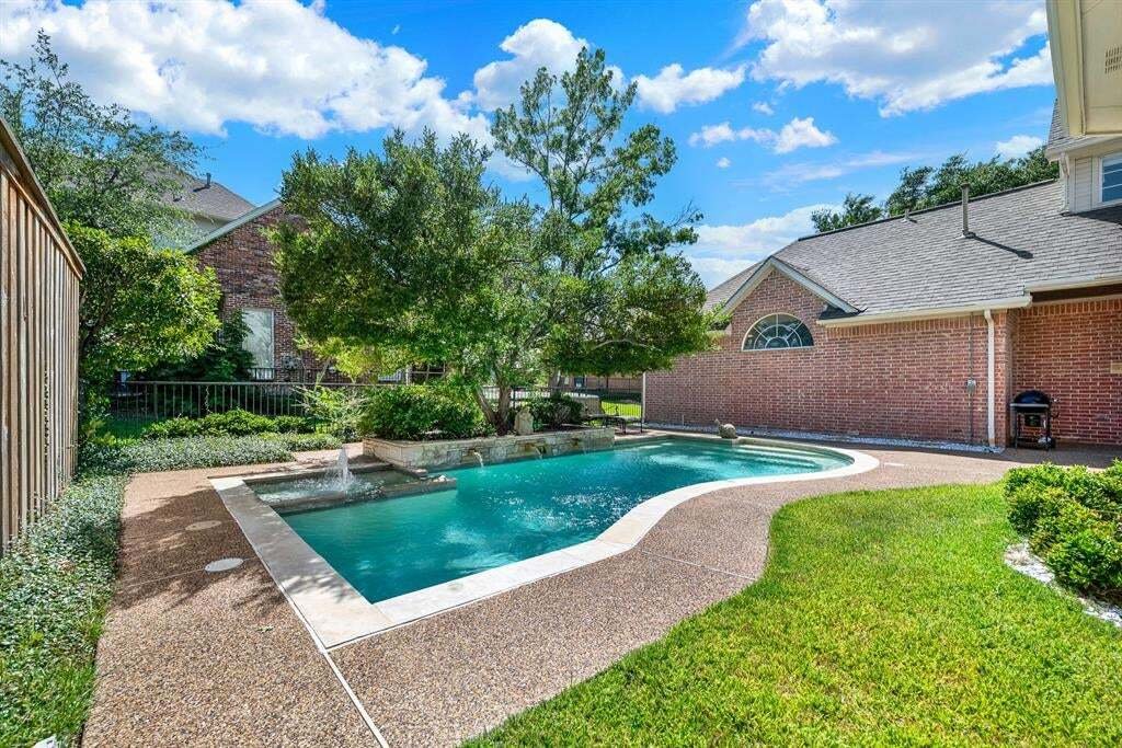 Casa en Plano, Texas, Estados Unidos 2 - 18690780