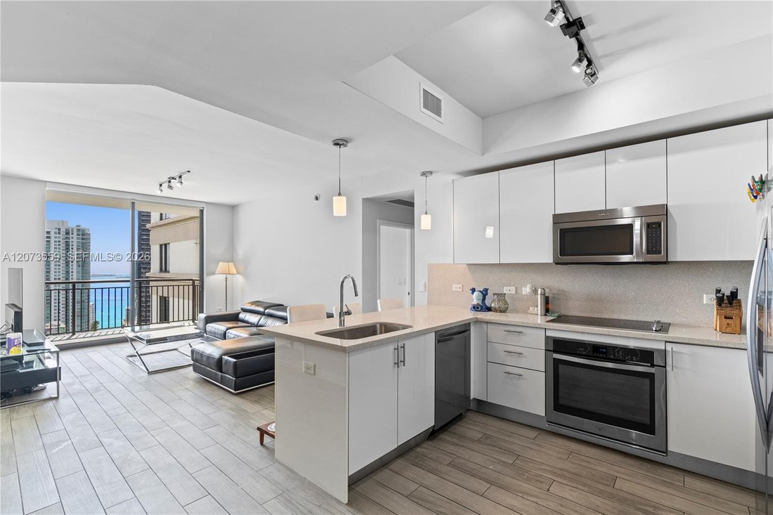 Condo in Miami, Florida, United States 5 - 18691051
