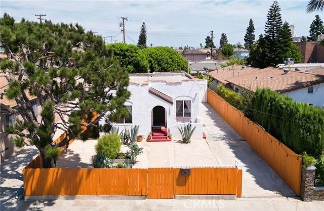 House in East Los Angeles, California, United States 1 - 18689122