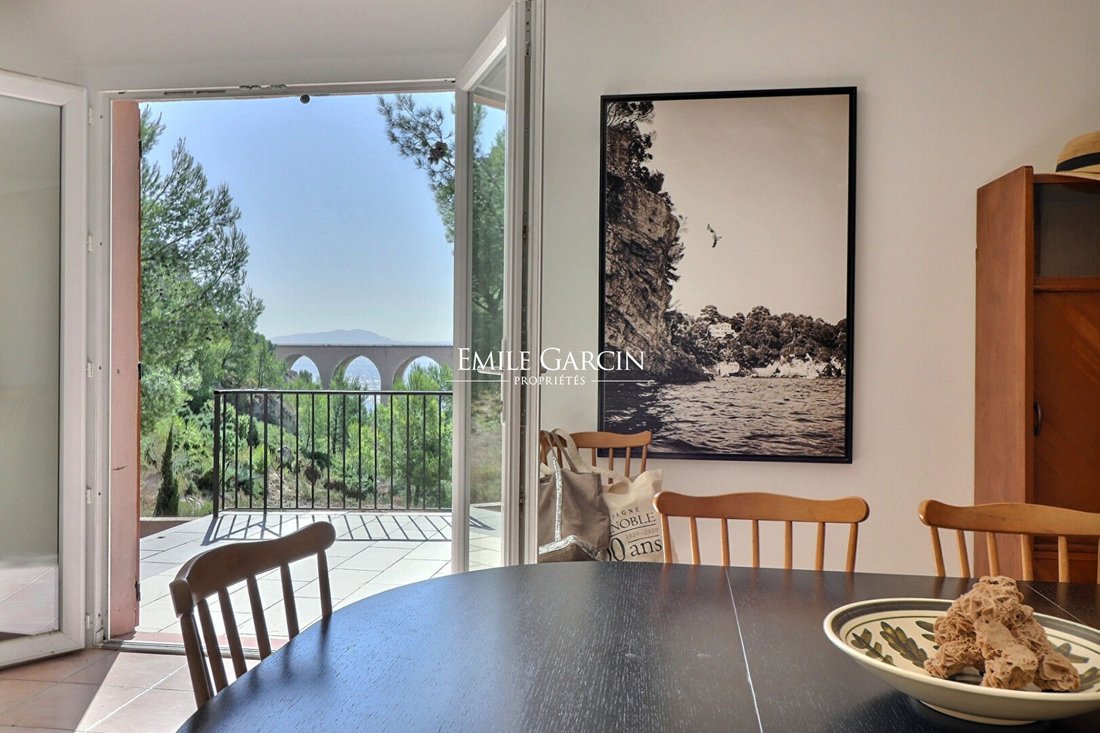 Villa à Le Rove, Provence-Alpes-Côte d'Azur, France 2 - 18650252
