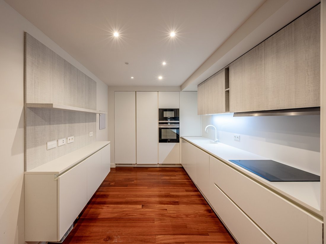 Apartment in Aldoar, Foz do Douro e Nevogilde, Porto District, Portugal 5 - 18691324
