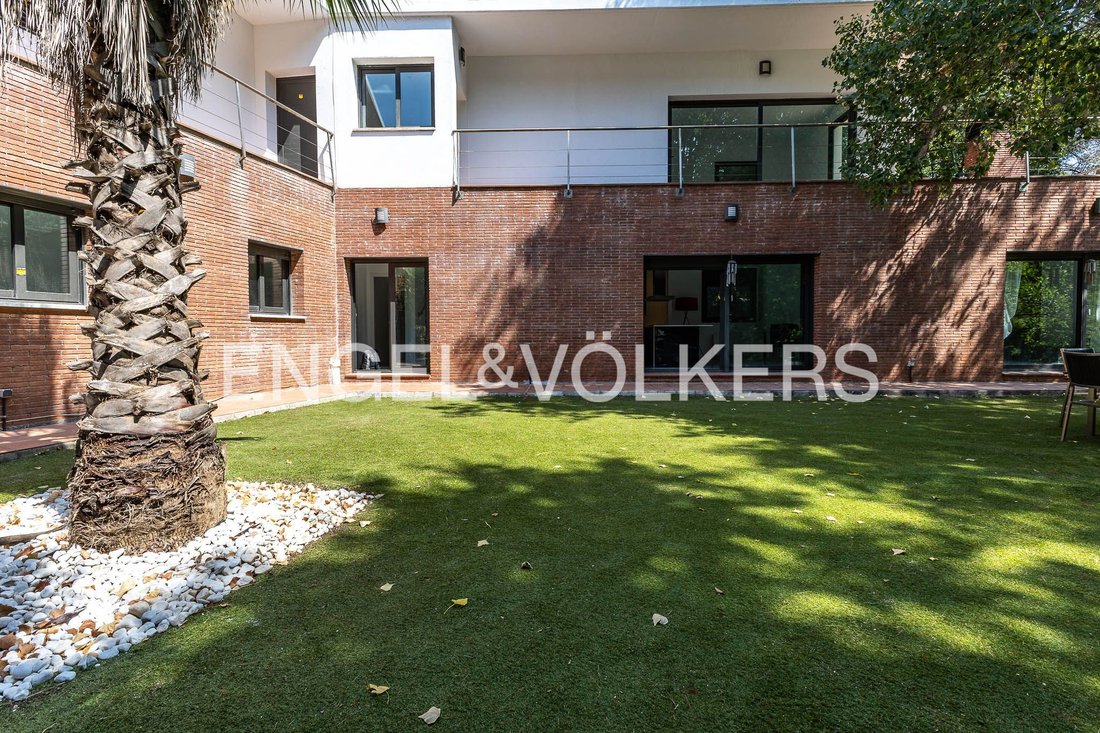 House in Sant Cugat del Valles, Catalonia, Spain 3 - 18563293
