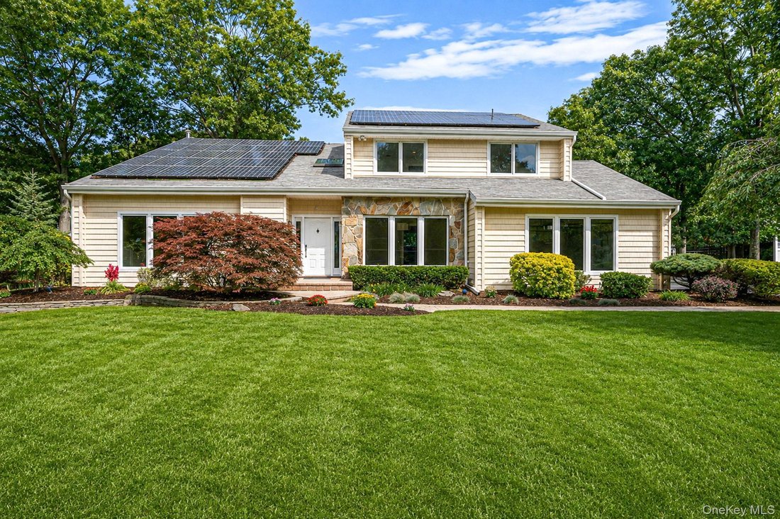 Casa a Commack, New York, Stati Uniti 1 - 18689471