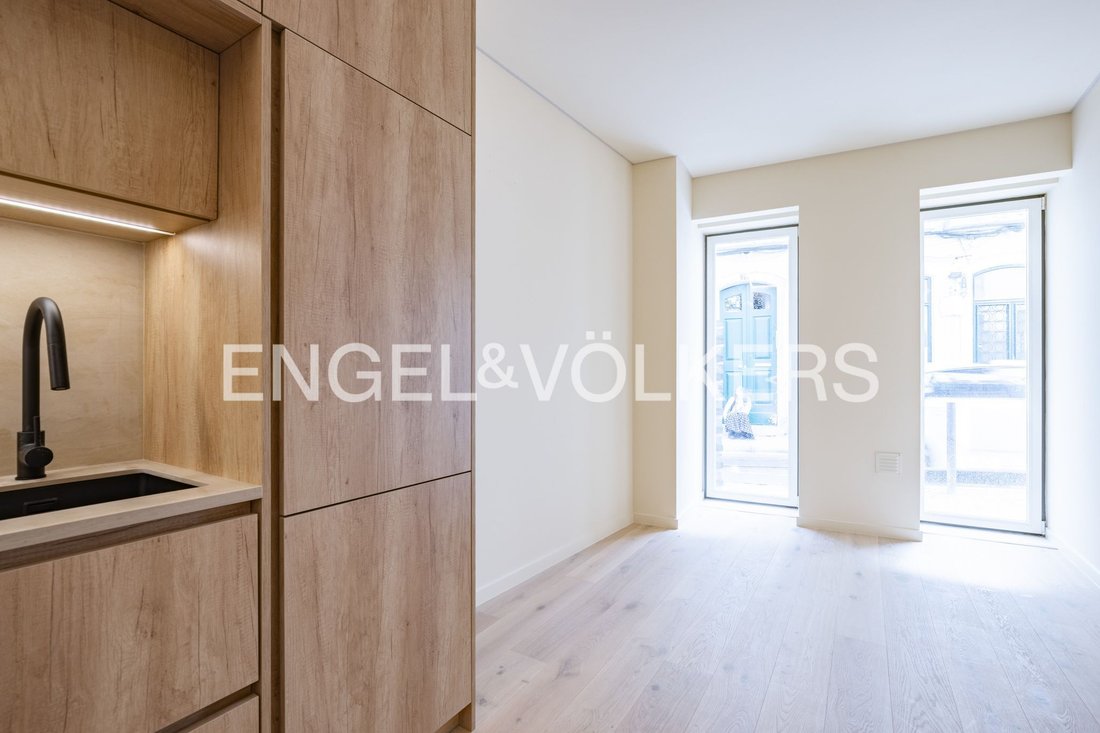 Apartment in Misericordia, Lisbon, Portugal 2 - 15711669