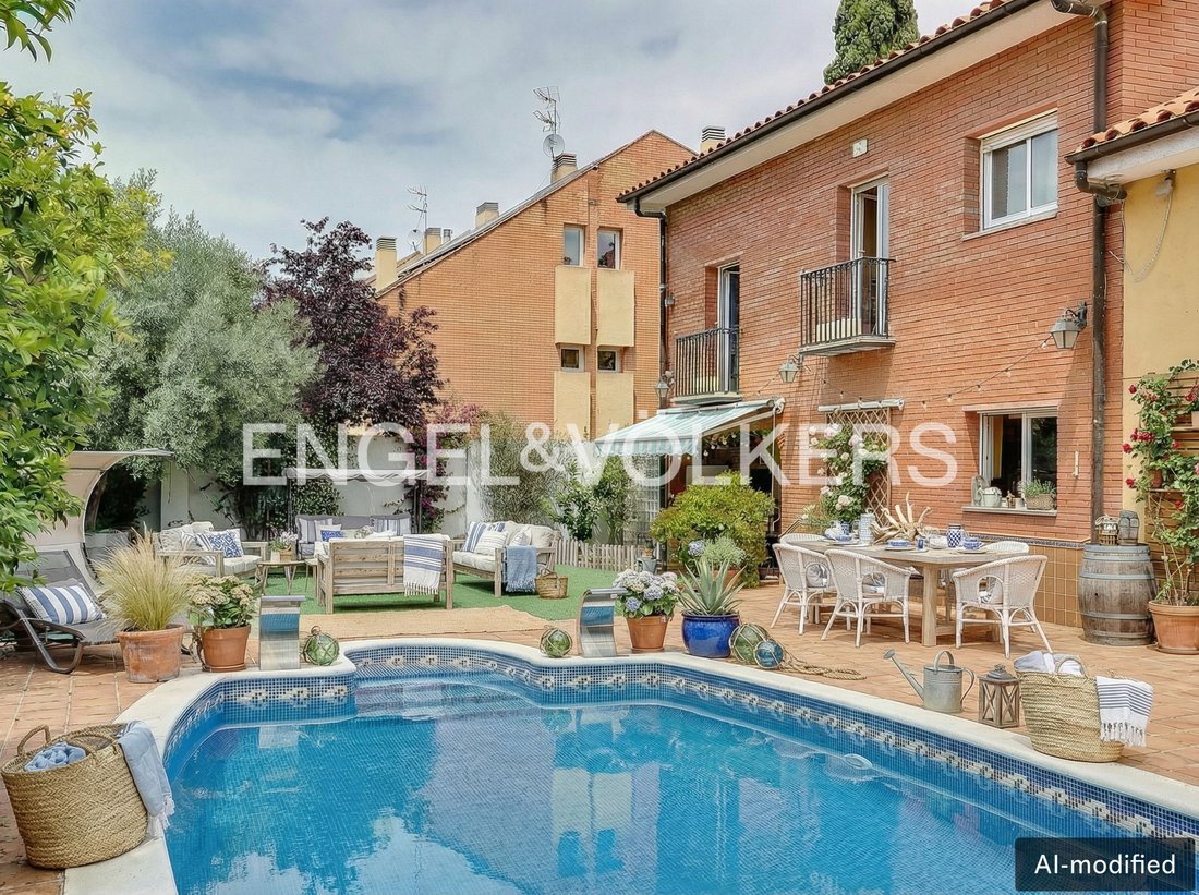 House in Cerdanyola del Valles, Catalonia, Spain 1 - 15784550