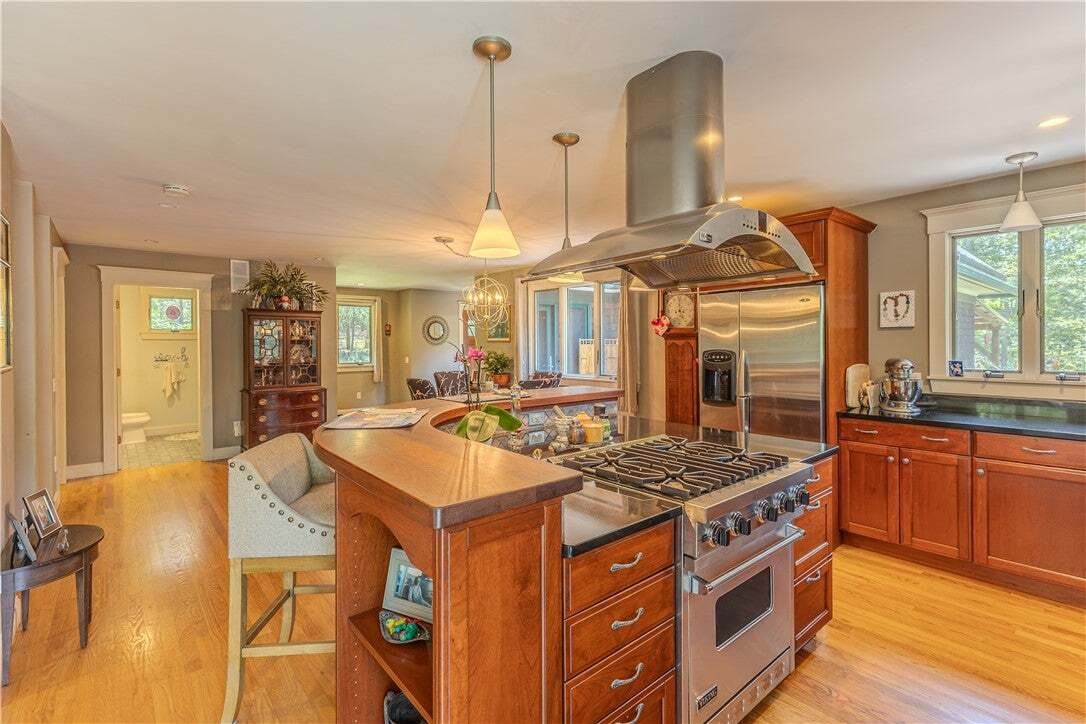 House in Tiverton, Rhode Island, United States 3 - 18687001