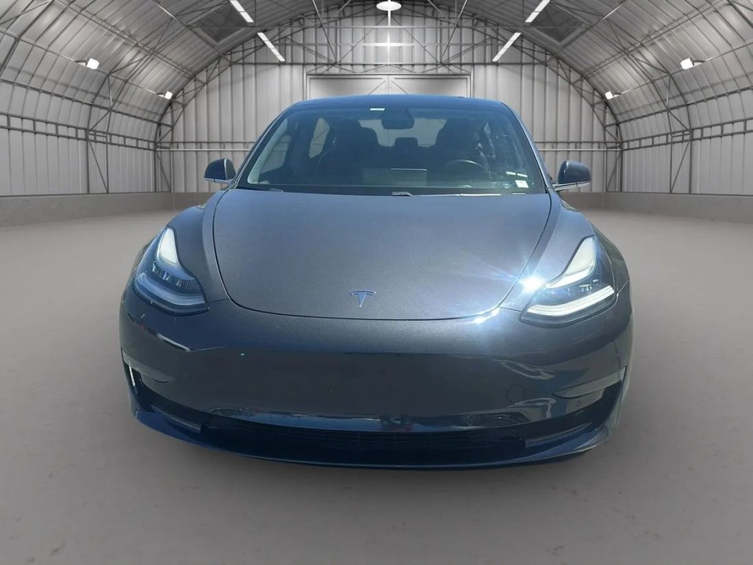 Sedan in Hemet, CA, United States 3 - 18691719