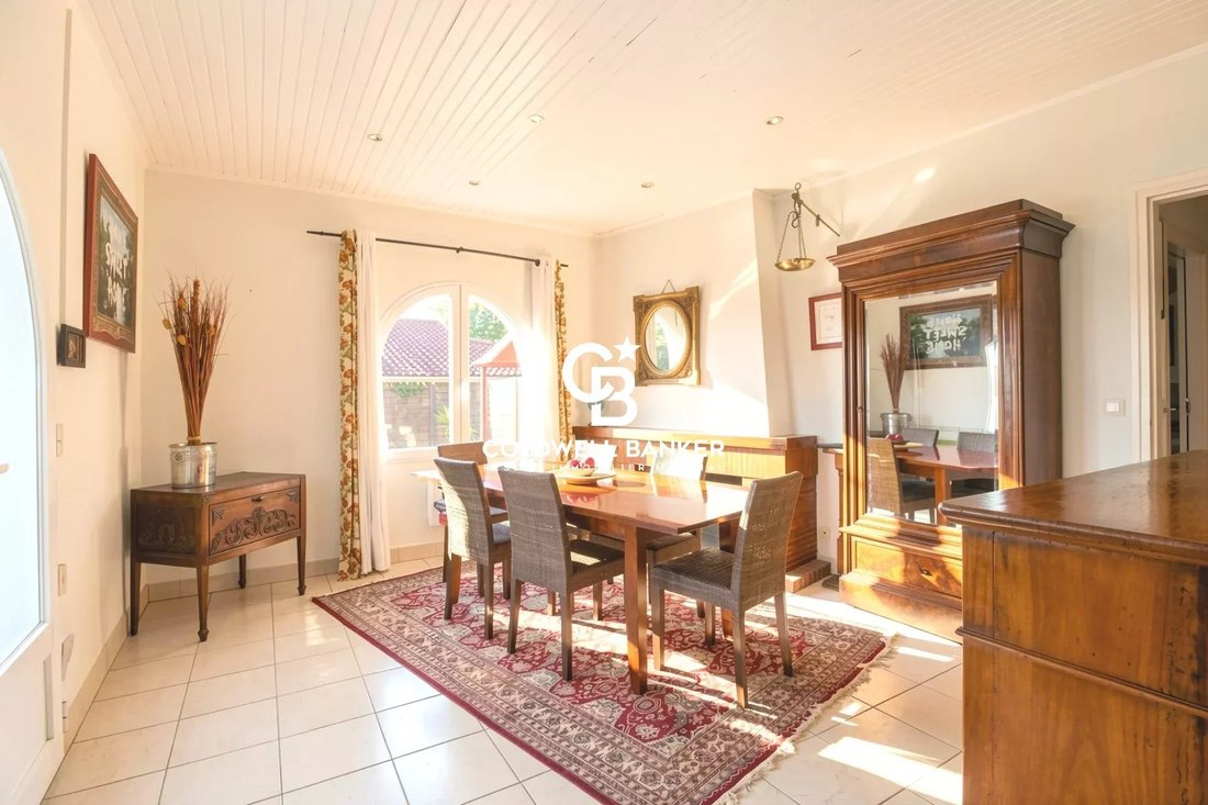 House in Ares, Nouvelle-Aquitaine, France 4 - 14936618