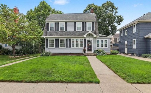 House in Cranston, Rhode Island, United States 1
