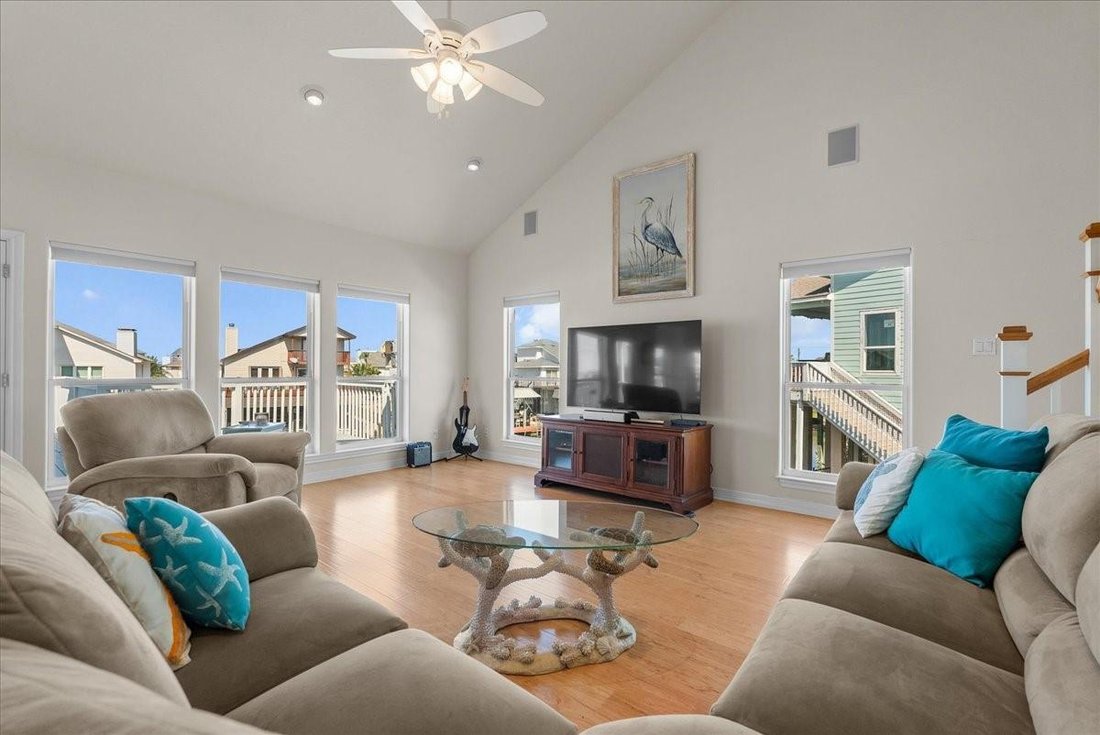 House in Galveston, Texas, United States 4 - 18690154