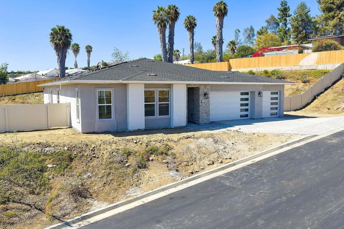 House in Vista, California, United States 4 - 18690484