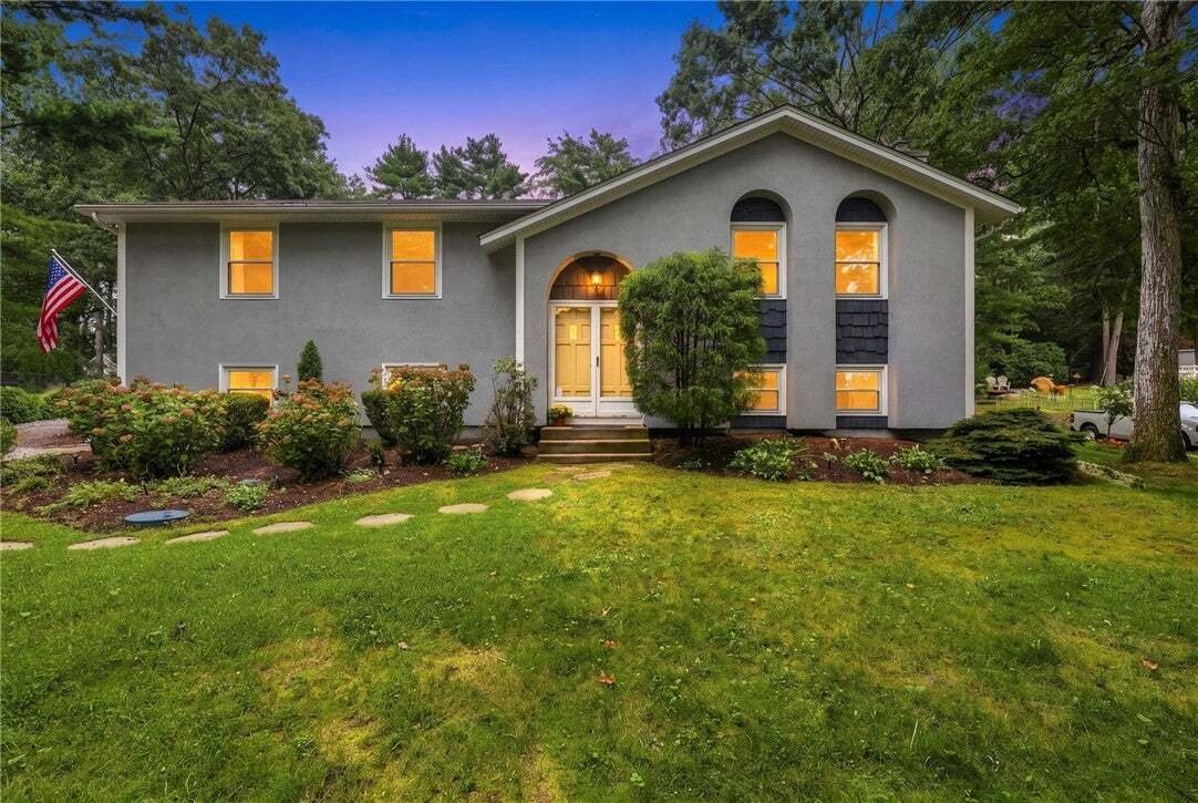 House in Coventry, Rhode Island, United States 1 - 18686987