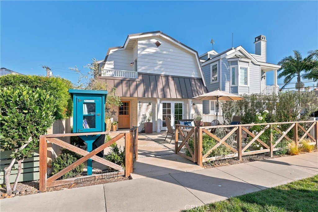 Newport Beach, California, United States 1 - 18691027