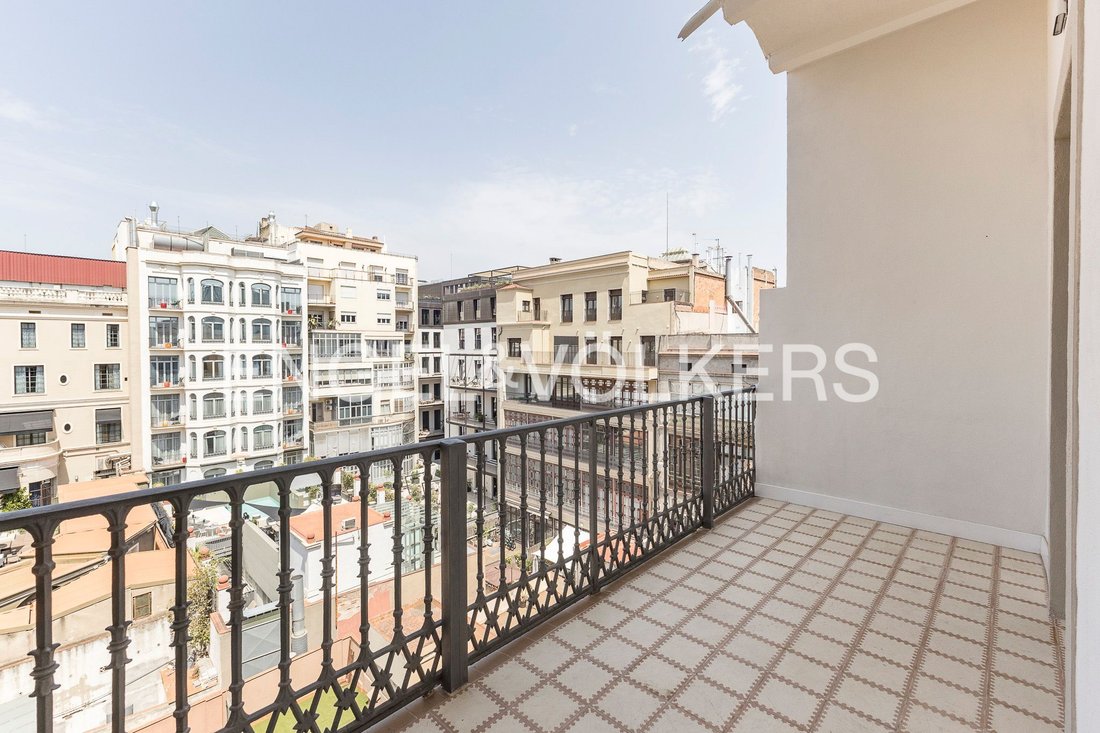 Apartamento en Eixample, Barcelona, España 2 - 18577727