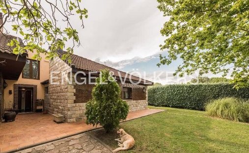 House in Villafranca del Castillo, Villanueva de la Canada, Comunidad de Madrid 1