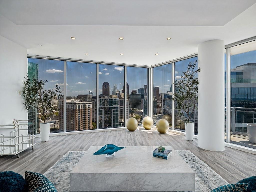 Condo in Dallas, Texas, United States 3 - 18687535
