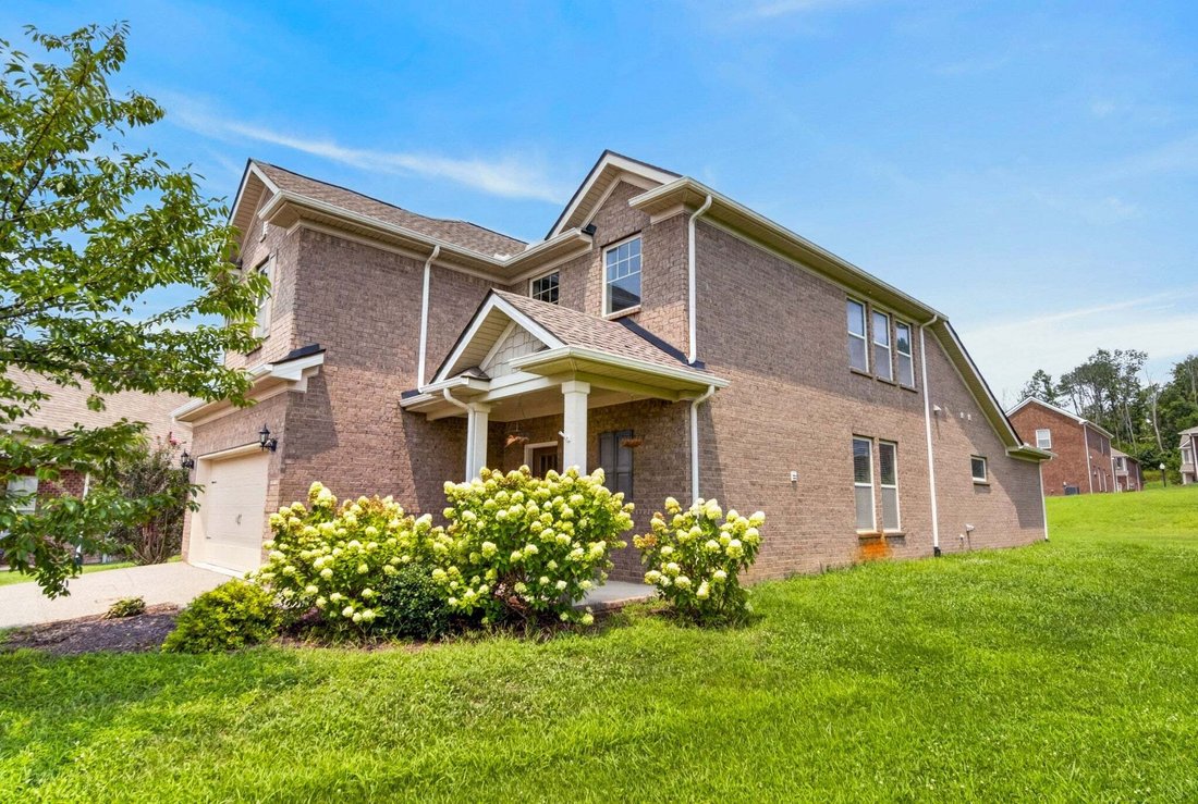 House in Gallatin, Tennessee, United States 3 - 18690324