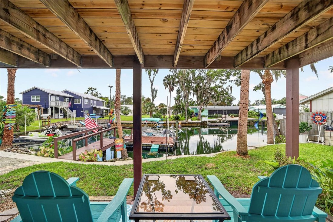 Casa en Crystal River, Florida, Estados Unidos 3 - 18689907