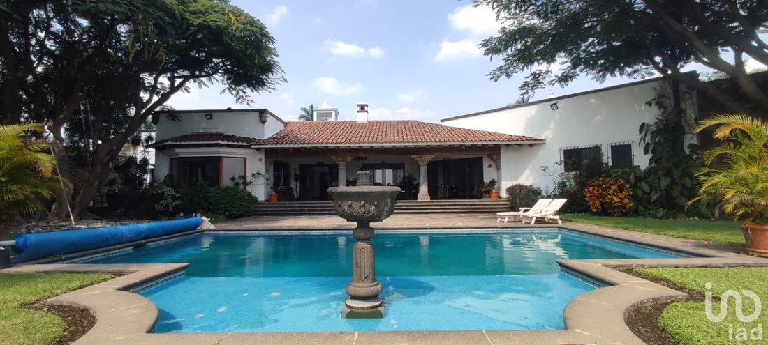 House in Cuernavaca, Morelos, Mexico 1 - 18688119