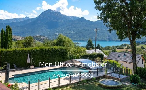 House in Chorges, Provence-Alpes-Côte d'Azur, France 1