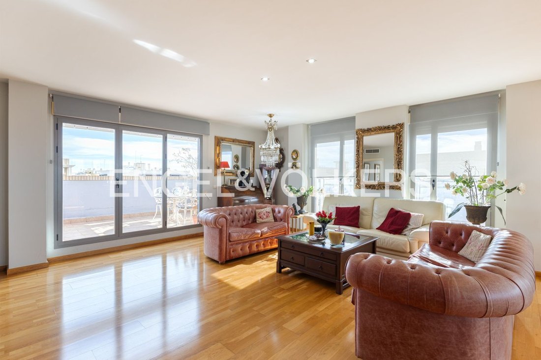 Penthouse in Benicalap, Valencia, Spain 3 - 17237230