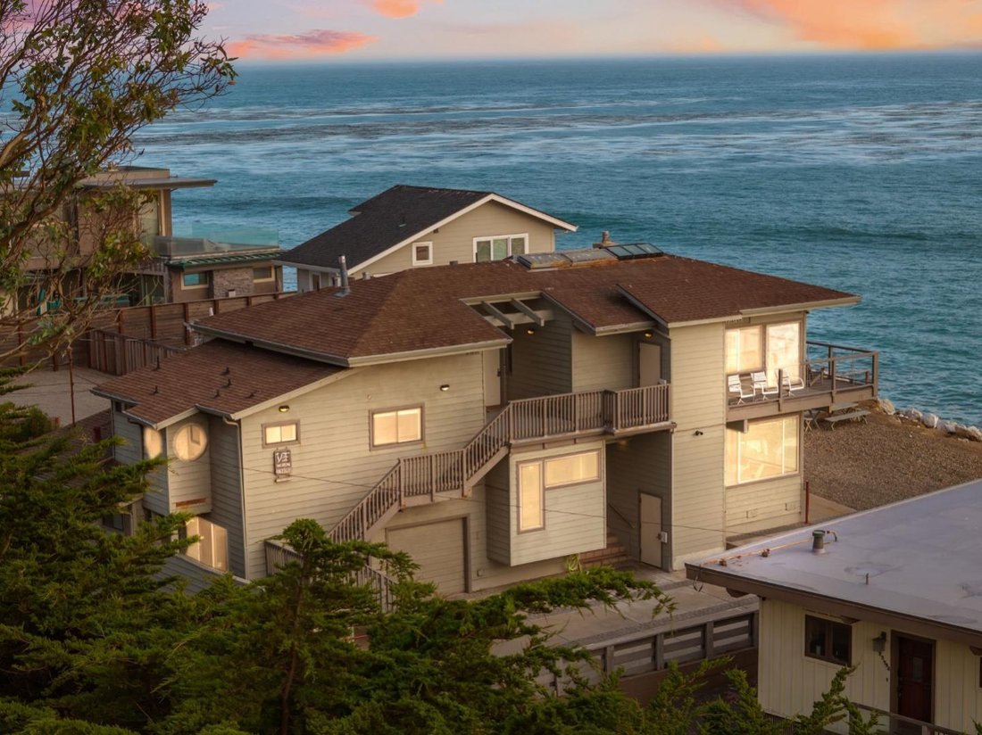 House in Santa Cruz, California, United States 1 - 18689712
