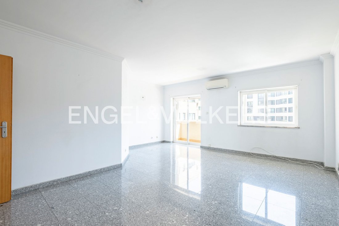 Appartamento a Alges, Linda-a-Velha e Cruz Quebrada-Dafundo, Lisbona, Portogallo 1 - 18504011