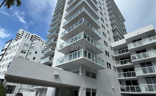 Condo in Miami Beach, Florida, United States 1