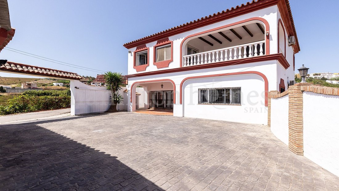 Finca in Manilva, Andalusia, Spain 2 - 18689478