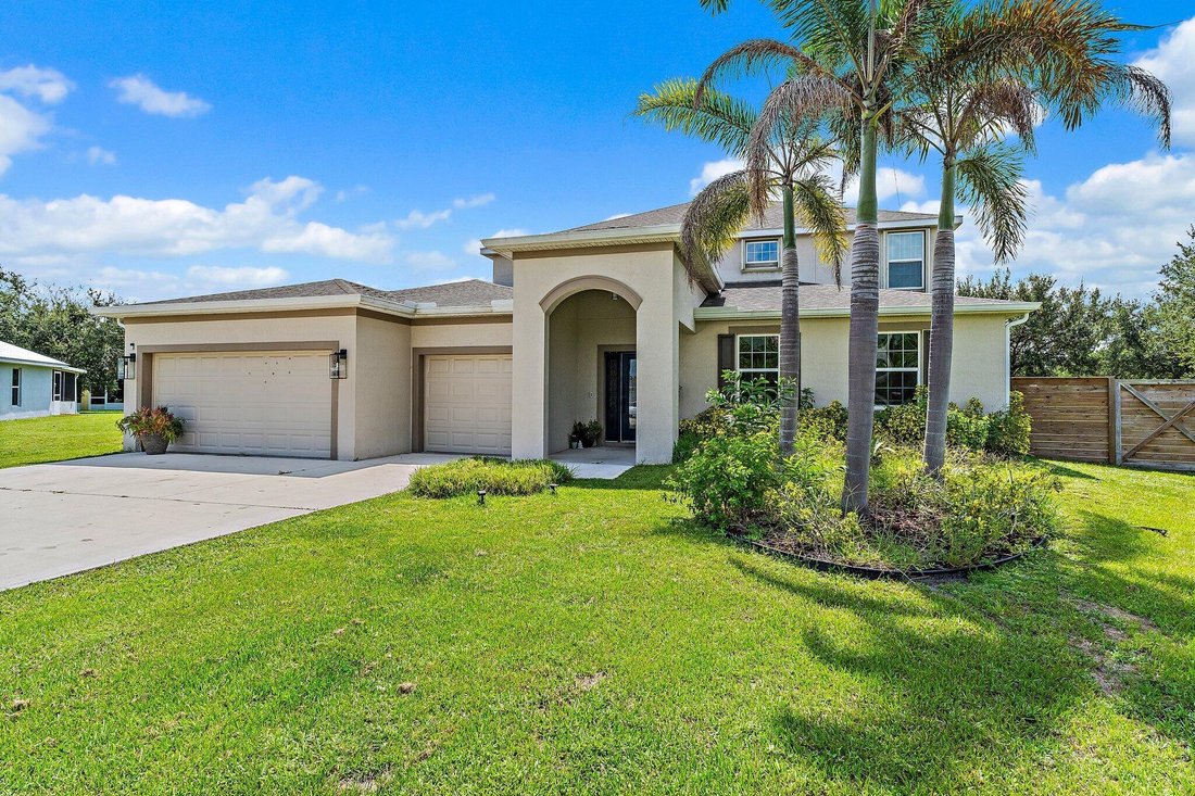House in Port St. Lucie, Florida, United States 2 - 18690345