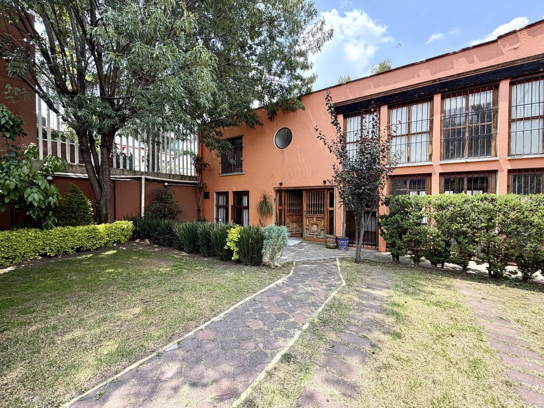 House in Santa Catarina Yecahuitzotl, Mexico City, Mexico 1 - 18690615