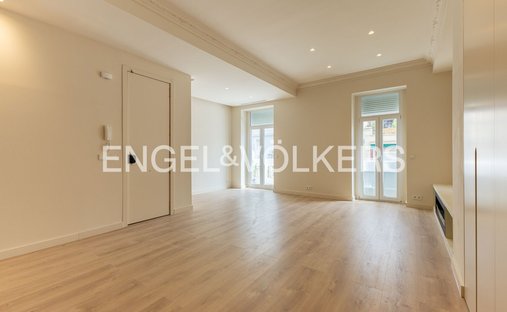 Wohnung in l'Eixample, Valencia, Spanien 1