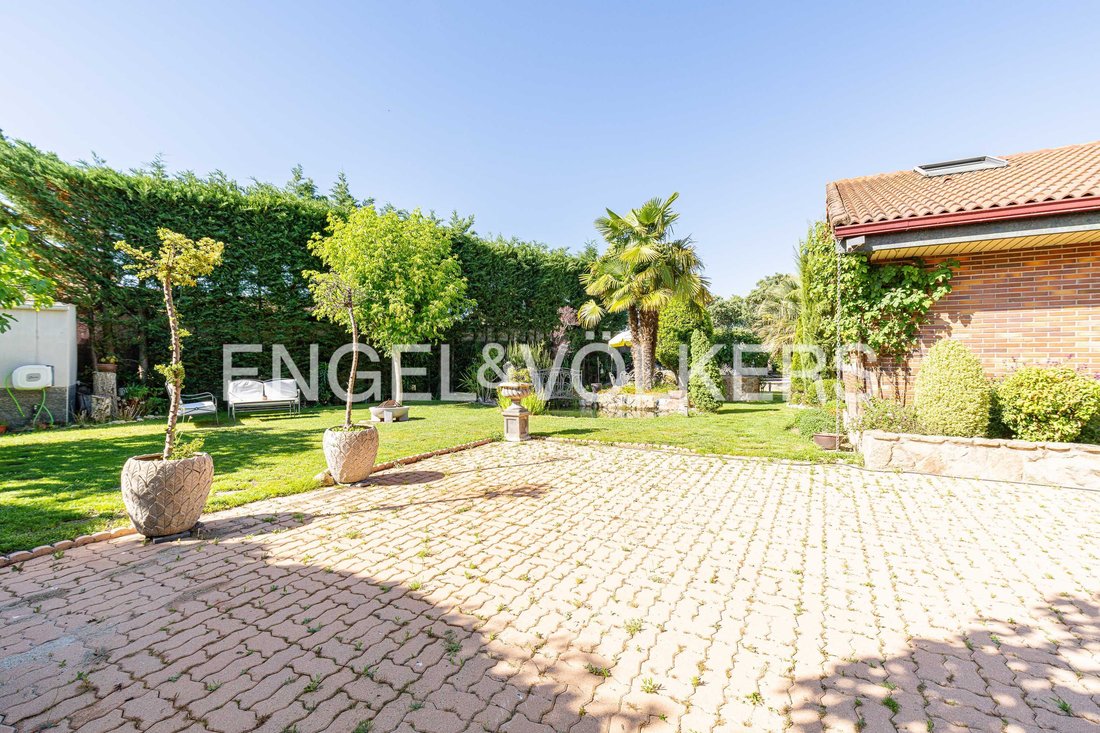 House in Galapagar, Comunidad de Madrid, Spain 5 - 18010317