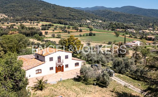 Finca in les Franqueses del Valles, Catalonia, Spain 1