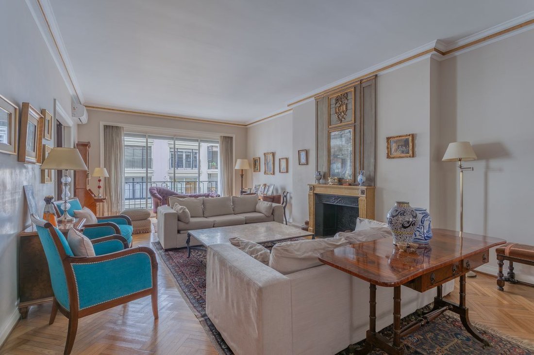 Apartment in Buenos Aires, Buenos Aires, Argentina 1 - 18689454