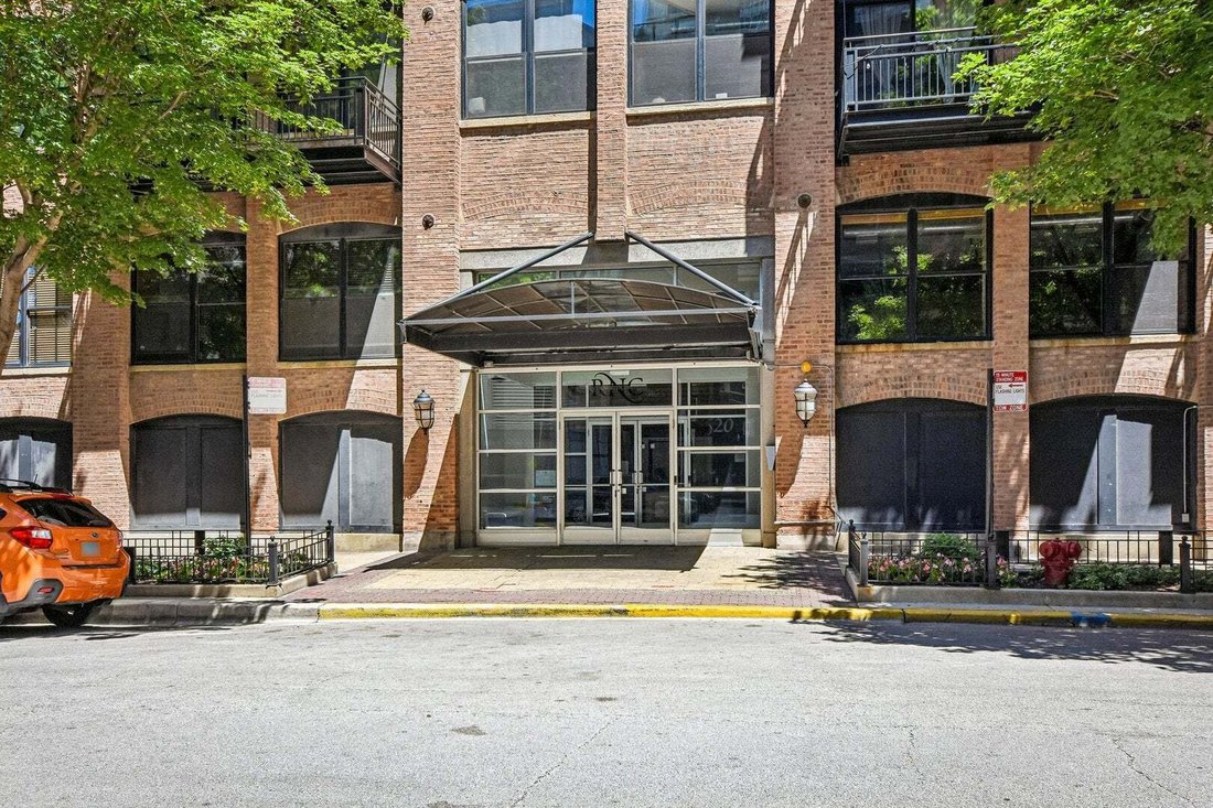 Condo in Chicago, Illinois, United States 2 - 18687808