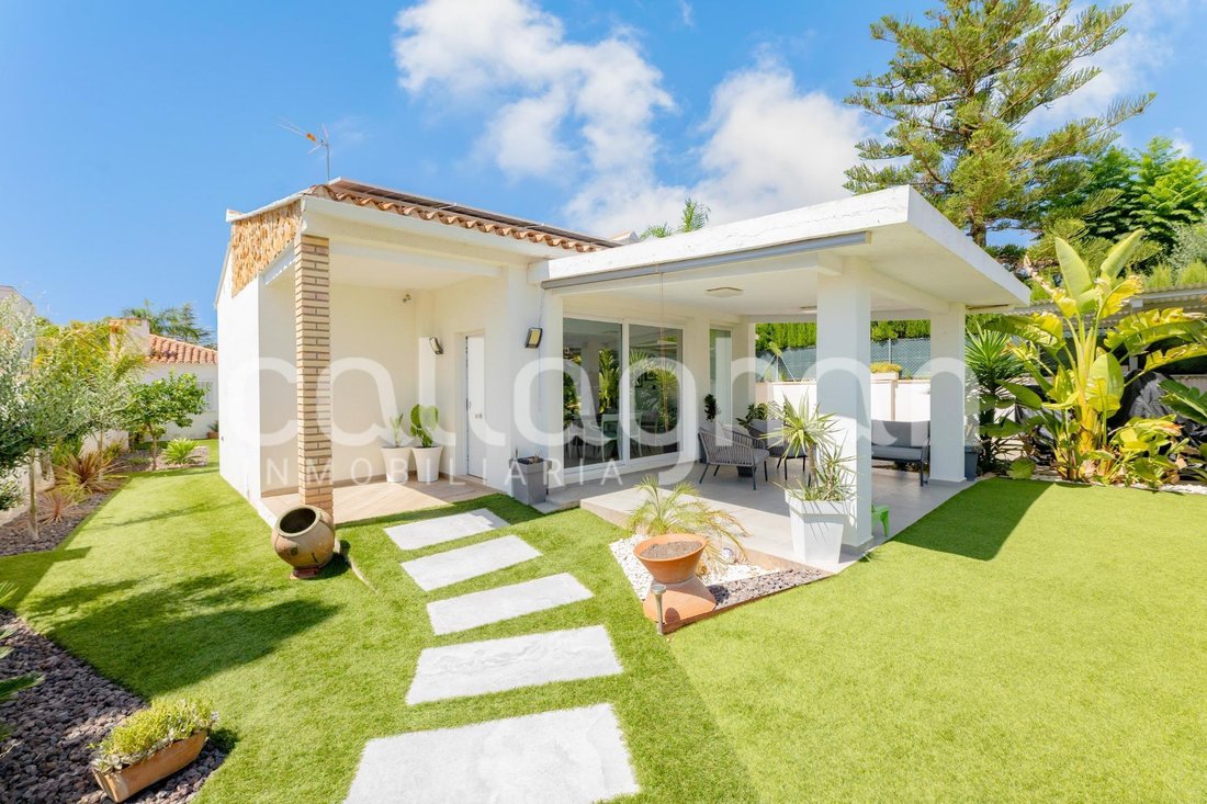 Villa in l'Eliana, Valencian Community, Spain 3 - 18689880