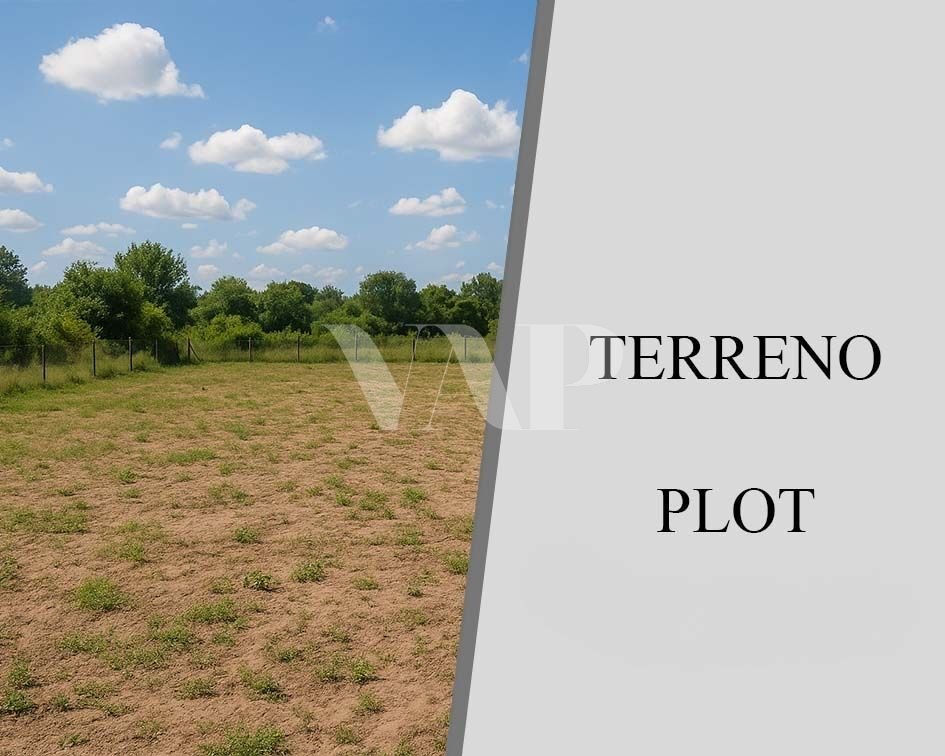 Terreno a Loule (Sao Clemente), Algarve, Portogallo 1 - 18691158