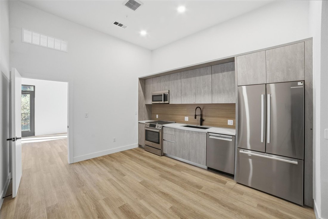 Condo in Austin, Texas, United States 5 - 18691032
